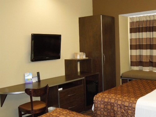 Microtel Inn & Suites By Wyndham Harrisonburg image 19