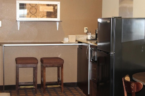 Microtel Inn & Suites By Wyndham Harrisonburg image 38